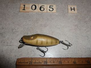 T1065 H Vintage Wooden River Runt Style Fishing Lure