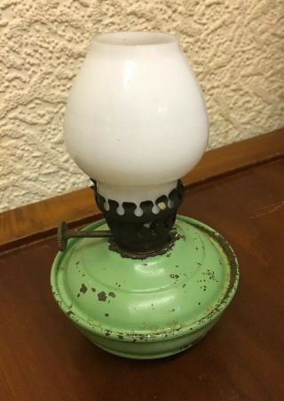 Vintage Green Enamel Kelly/pixie/nursery Oil Lamp With Weighted Base (1)