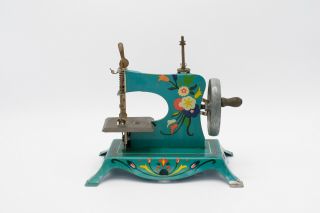 Antique Lindstrom Little Miss Toy Sewing Machine Teal,  Flowers