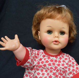 Vintage 1963 - 68 Ideal Tiny Kissy 16 " Vinyl Doll With Rooted Hair & Sleep Eyes