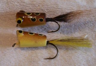 2 Vintage Wood Fly Lure 5/30/19pot Fly Size 7/8 "