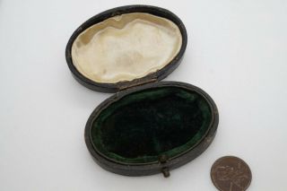 Antique English Green Velvet Oval Brooch Trinket Jewelry / Jewellery Box C1870