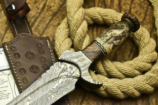 1 - OF - A - KIND RARE CUSTOM HAND FORGED DAMASCUS HUNTING KNIFE | SCRIMSHAW WORK 4
