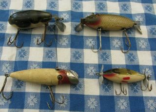 3 Vintage Lures By Creek Chub & A Red/white Bassoreno By Southbend