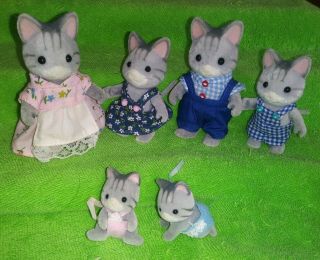 Calico Critters Grey Fisher Cat Family With Babies 1985 Epoch Sylvanian Familie