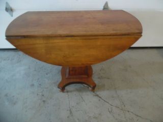 19th Empire Mahogany Antique Drop Leaf Breakfast / Dining Table