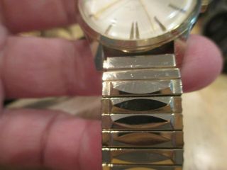 Vintage Men ' s Cariole 17 Jewel Swiss Wind - up Watch, 3