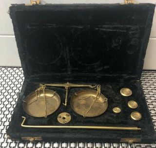 Vintage Balance Scale With Felt Box And 4 Weights Not Cleaned