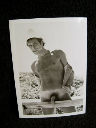 Vintage B/w Target ? Studio Gay Interest Nude Male Photo Art Figure Study 27
