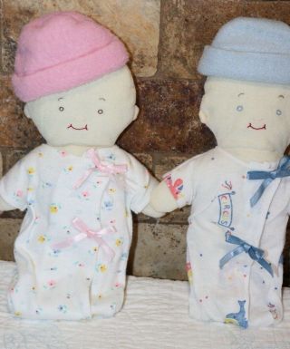 Vintage Handmade Carrier And Twin Stuffed Babies Boy And Girl Blanket & Clothes