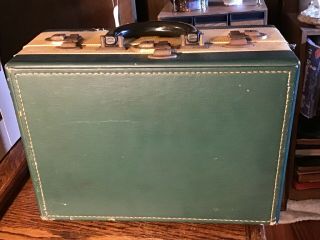 Vintage Tweed Train Case Make Up Suitcase Luggage Bakelite Handle Glass Bottles 2