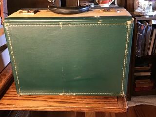 Vintage Tweed Train Case Make Up Suitcase Luggage Bakelite Handle Glass Bottles 6