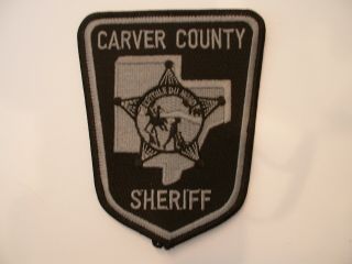Carver Co.  Sheriff (black) Police Obsolete Cloth Shoulder Patch Minnesota Usa
