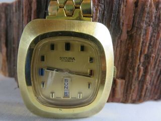 Vintage Sicura Gold Tone 17 Jewel Automatic Day Date Watch Rp8