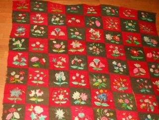 antique block quilt hand embroidered flowers 4