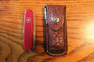 Victorinox Swiss Army Pocket Knife With Leather Case And Sharpener