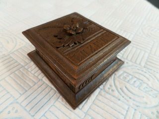 Antique 19thc Black Forest Stamp Box Hand Carved With Alpine Flower From Luzern