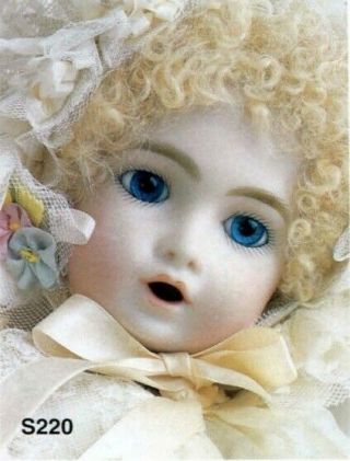 Vintage Vernon Seeley S - 220 Angelica Bru Doll Head Mold 1977