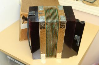 NMIB Antique Accordian/Squeeze Box/Concertina - Beaver Brand Germany 8