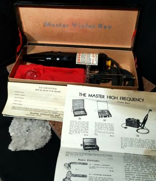 Antique Master Violet Ray Therapy Machine,  Instructions 2 Bulbs