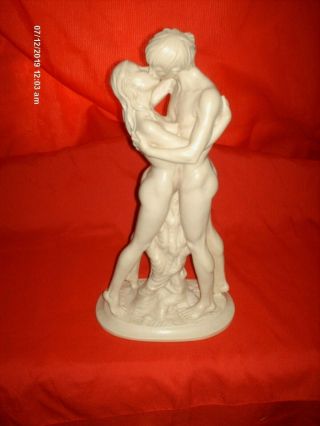 Vintage Signed A.  Santini Norleans Italy Nude Man Woman Kissing Lovers Sculpture