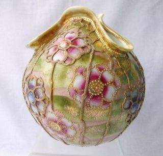 Noritake Moriage Antique Gold Beaded Floral Vase