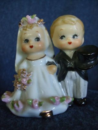 Vintage George Lefton bride & groom cake topper/figurine,  bell,  signed porcelain 2