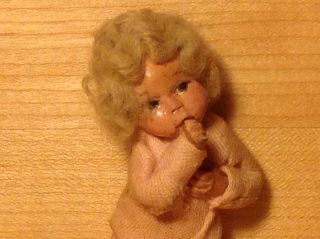 Vintage OOAK dollhouse doll 1:12 child sucking thumb pink pajamas 2
