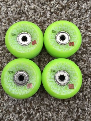 Nos Powell Peralta Skateboard Wheels Mini Rats Neon Green 57mm 93a
