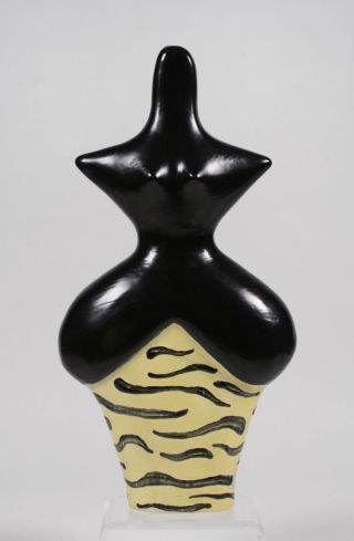 Modernist Ceramic Sculpture Of Venus By Pirjo Polari - Khan / California Artist