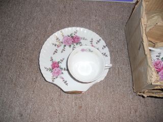 Vintage YAMAKA China Clam Shell Tea Snack Plate Rose Japan Set of 4 cup & saucer 3