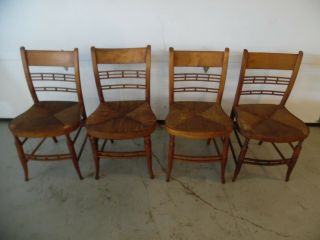 Set Of 4 Antique Sheraton Rush Bottom Chairs