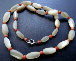 Antique Vintage Art Deco Coral & Mother Of Pearl Bead Necklace - H3