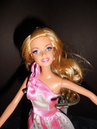 2000 Vintage Barbie Blonde Hair Blue Eyes Party Dress Euc 22