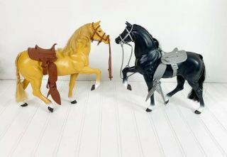 Vintage 1982 Mattel Horse Bundle Black Golden Horse Pony Skipper Honey ?