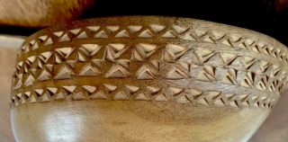 Vintage Primitive Hand Carved Wood Duck Decoy Bowl 10”wide 3.  25”high Unsigned 6