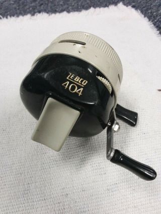Vintage Zebco 404 Push Button Casting Reel