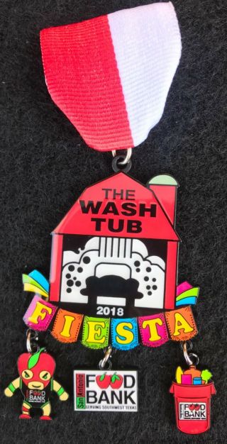 - Fiesta Medal 2018 The Wash Tub " Viva Fiesta " With Dangles