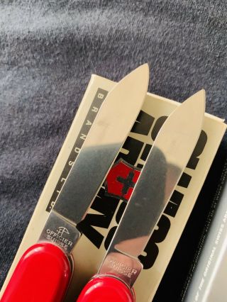 Victorinox Swiss Army Knife Bantam Set Of 2  1994 - 2018 Old/new 5