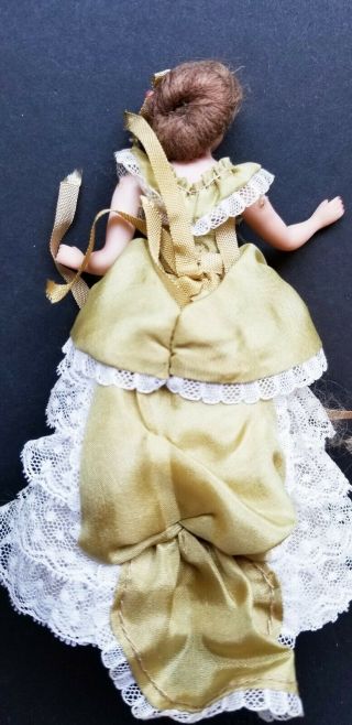 VINTAGE ARTISAN PORCELAIN LADY DOLL IN GREEN DRESS WITH LACE 5