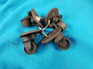 Antique Vintage Industrial Set Of 4 Cast Iron 1 " Swivel Caster Wheels