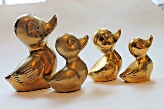Vintage Small Solid Brass Ducks Ducklings Set Of 4 Mother And 3 Babies