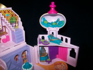 Disney Vintage Polly Pocket Jasmine ' s Royal Palace 1996 (No Dolls etc. ) 3