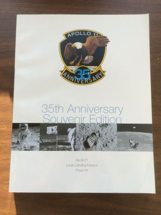 Nasa Apollo 11 35th Anniversary Souvenir Edition Apollo Lunar Landing Press Kit