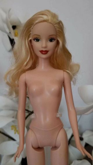 Barbie Mattel Snow Sensation Blonde Red Lips Blonde Nude For Ooak Or Play