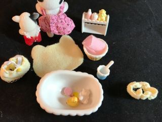 Calico Critters Sylvanian Families Bath Time with Baby (with Cows) 5