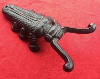 VINTAGE CAST IRON BEETLE BOOT JACK WESTERN STYLE COUNTRY DECOR OR BOOT REMOVAL 2