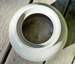 Big and Antique Stoneware Crock,  Primitive Pot Kitchen Pantry Jar 4