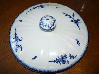 Antique Blue and White Floral Chamber Pot Cauldon England 5
