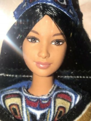 1999 Northwest Coast Barbie Doll 24671 Native American Indian Doll Chilkat Robe 4